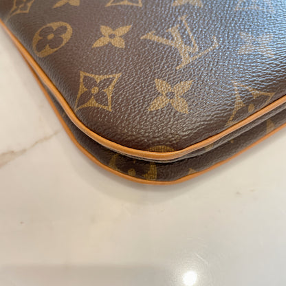 LV Monogran Lorette