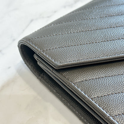 YSL Wallet On Chain in Grey