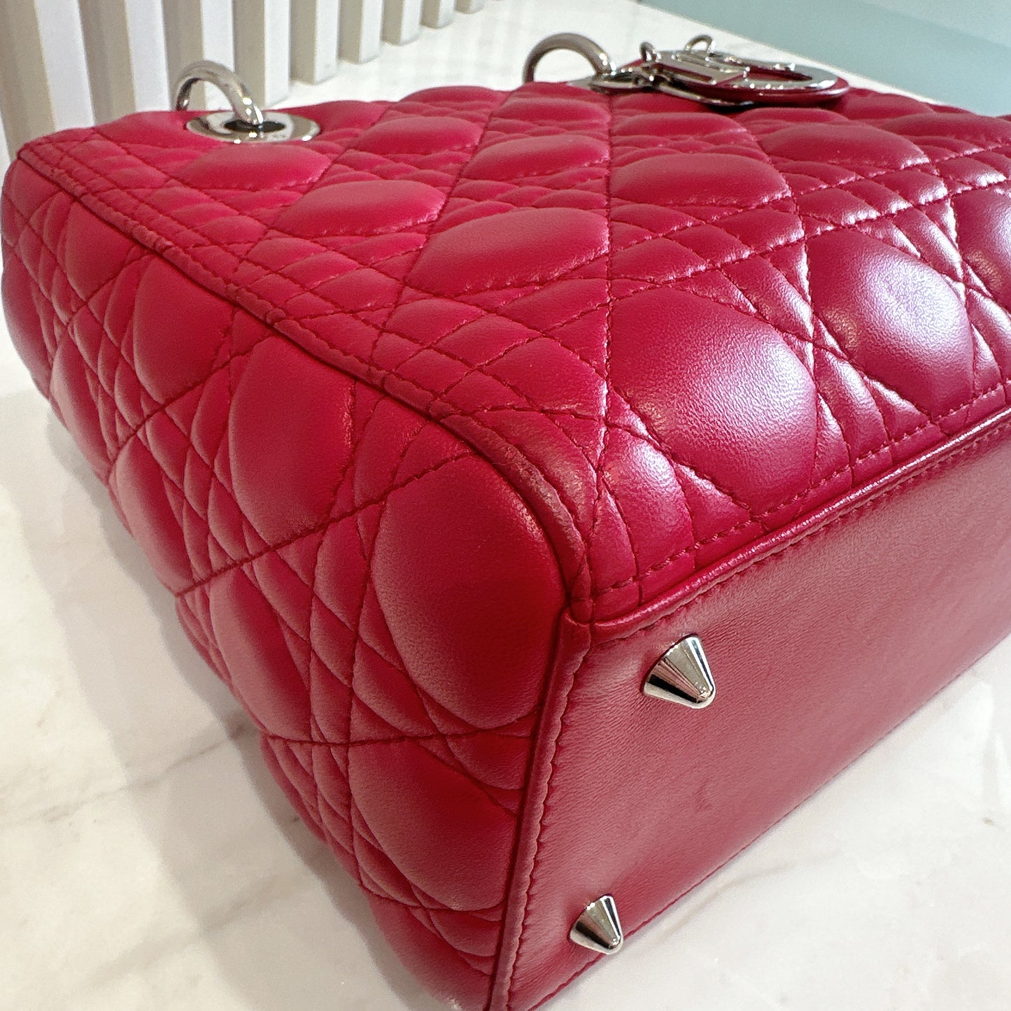 Lady Dior Medium In Red