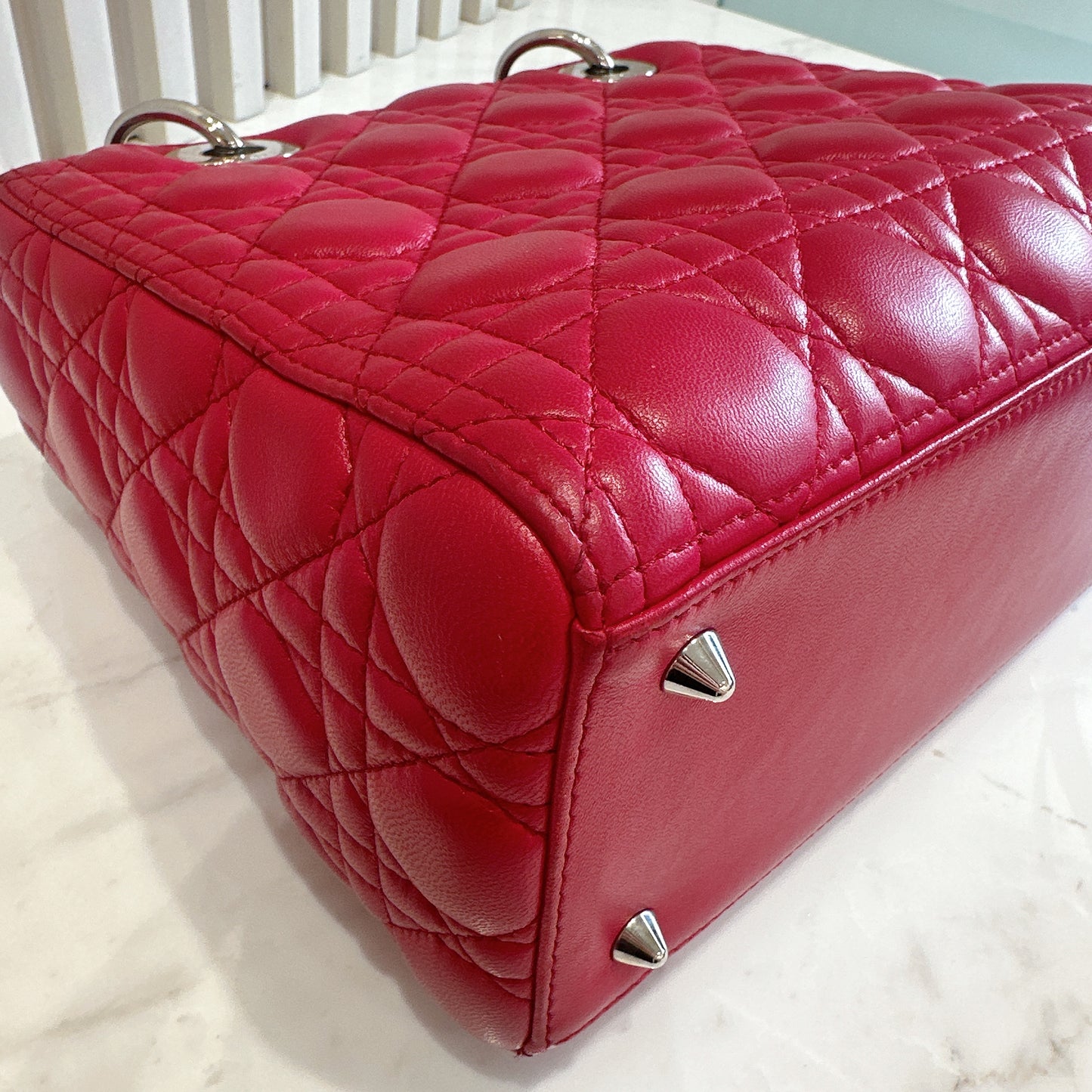 Lady Dior Medium In Red
