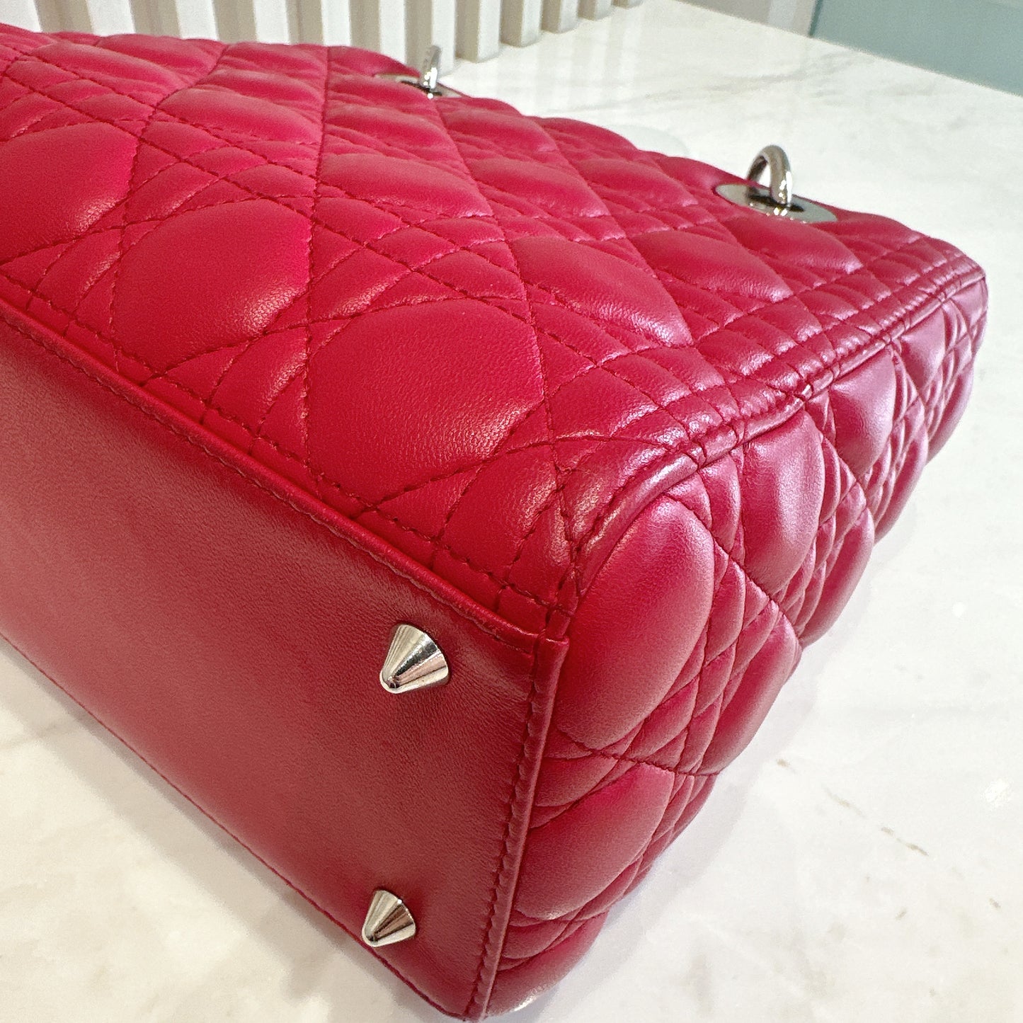 Lady Dior Medium In Red