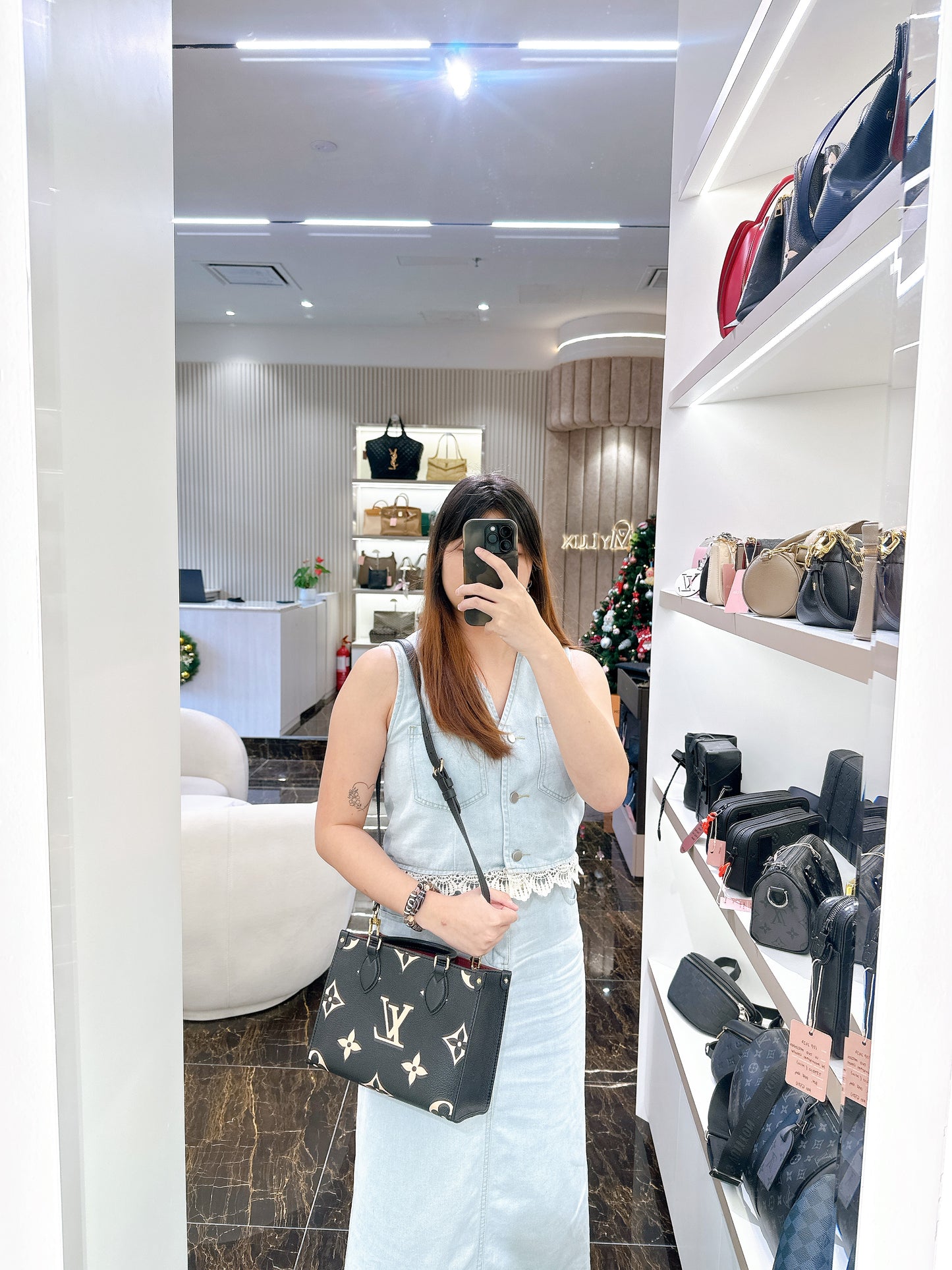 LV On The Go PM Bicolour