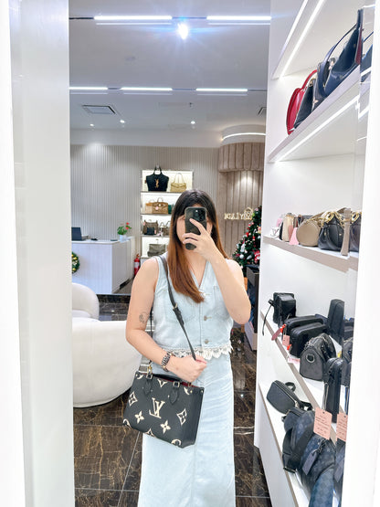 LV On The Go PM Bicolour