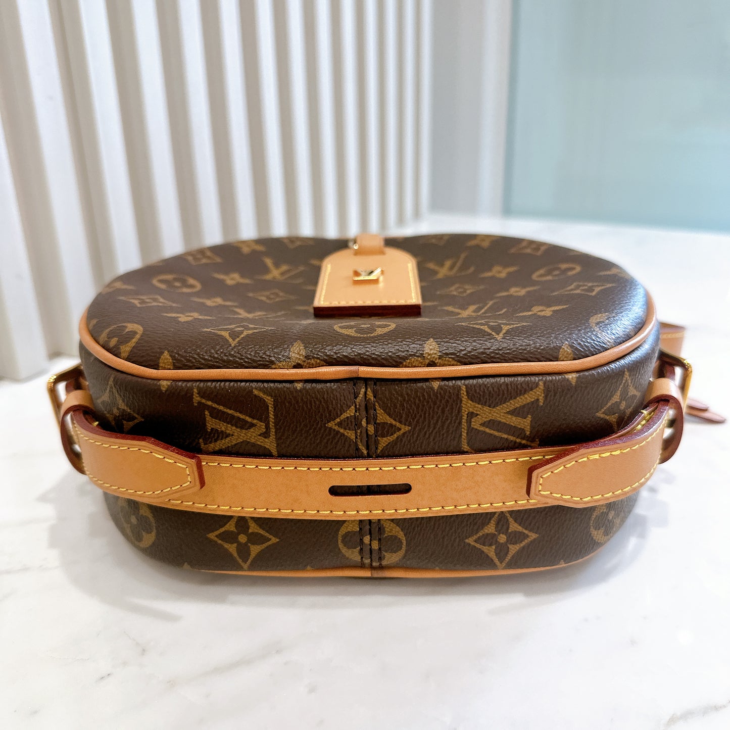 LV Monogram Boite Chapeu Souple MM