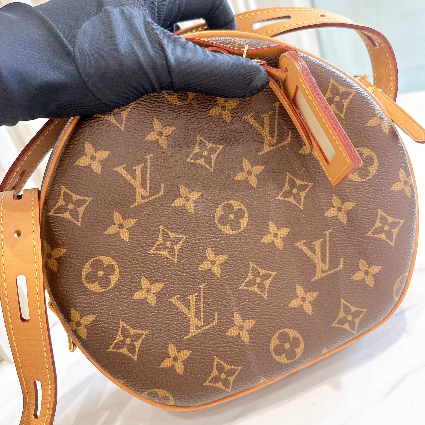 LV Monogram Boite Chapeu Souple MM