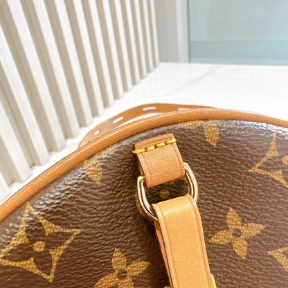LV Monogram Boite Chapeu Souple MM