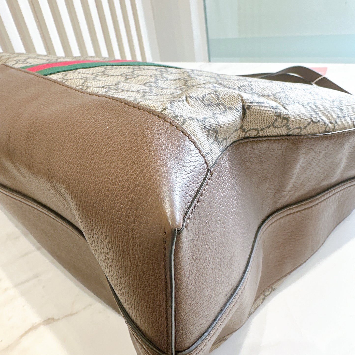 Gucci GG Supreme Ophidia Medium Soft Tote