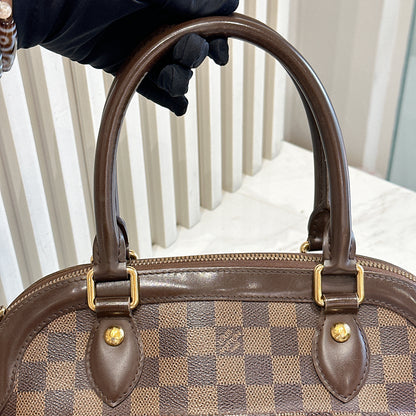 LV Damier Ebene Trevi PM