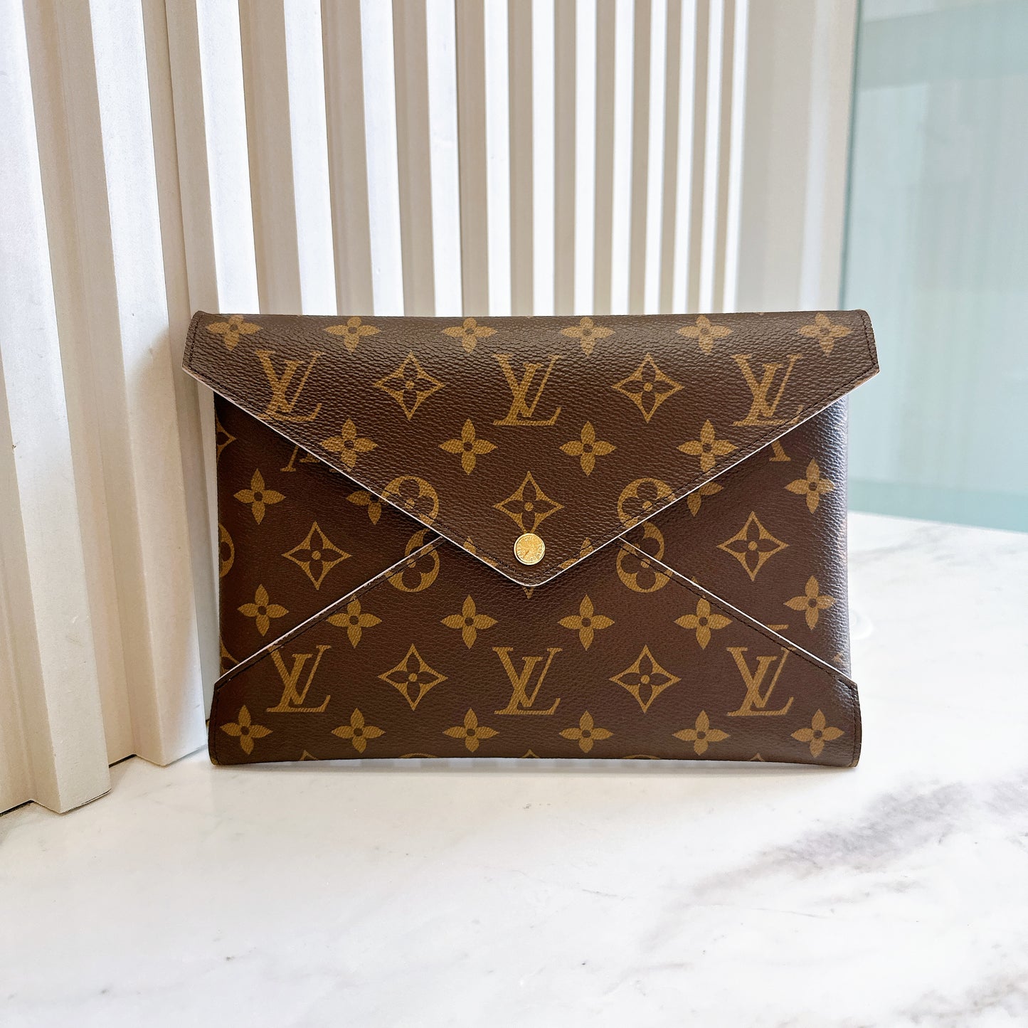 LV Monogram Kirigami Pochette