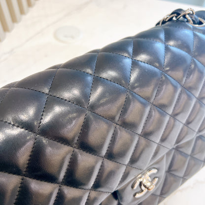 Chanel Jumbo Lambskin In SHW