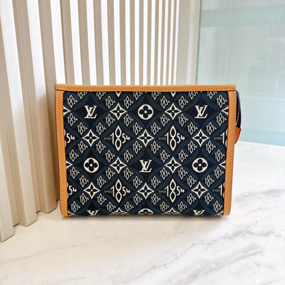 LV Toiletry Pouch 26 Since 1854
