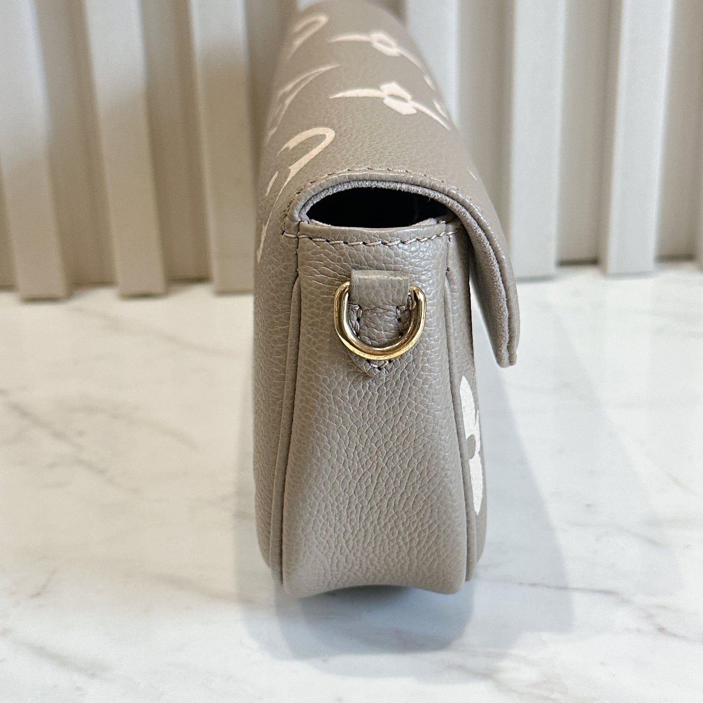 LV Monogram Ivy in Bicolour