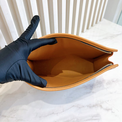 LV Toiletry Pouch 26 Since 1854