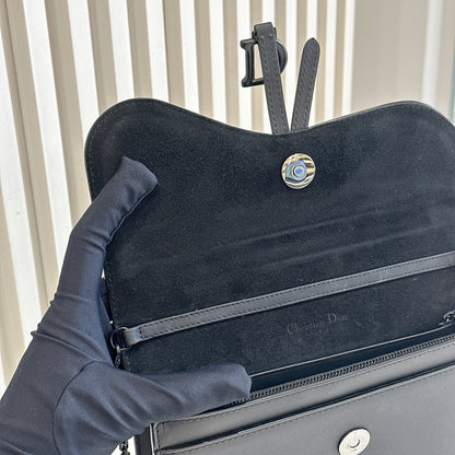 Dior Saddle Pouch in Black Calfskin