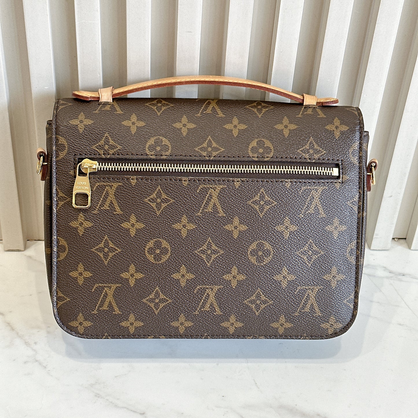 LV Monogram Pochette Metis