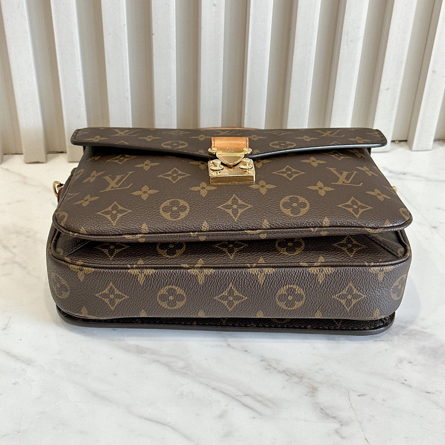LV Monogram Pochette Metis