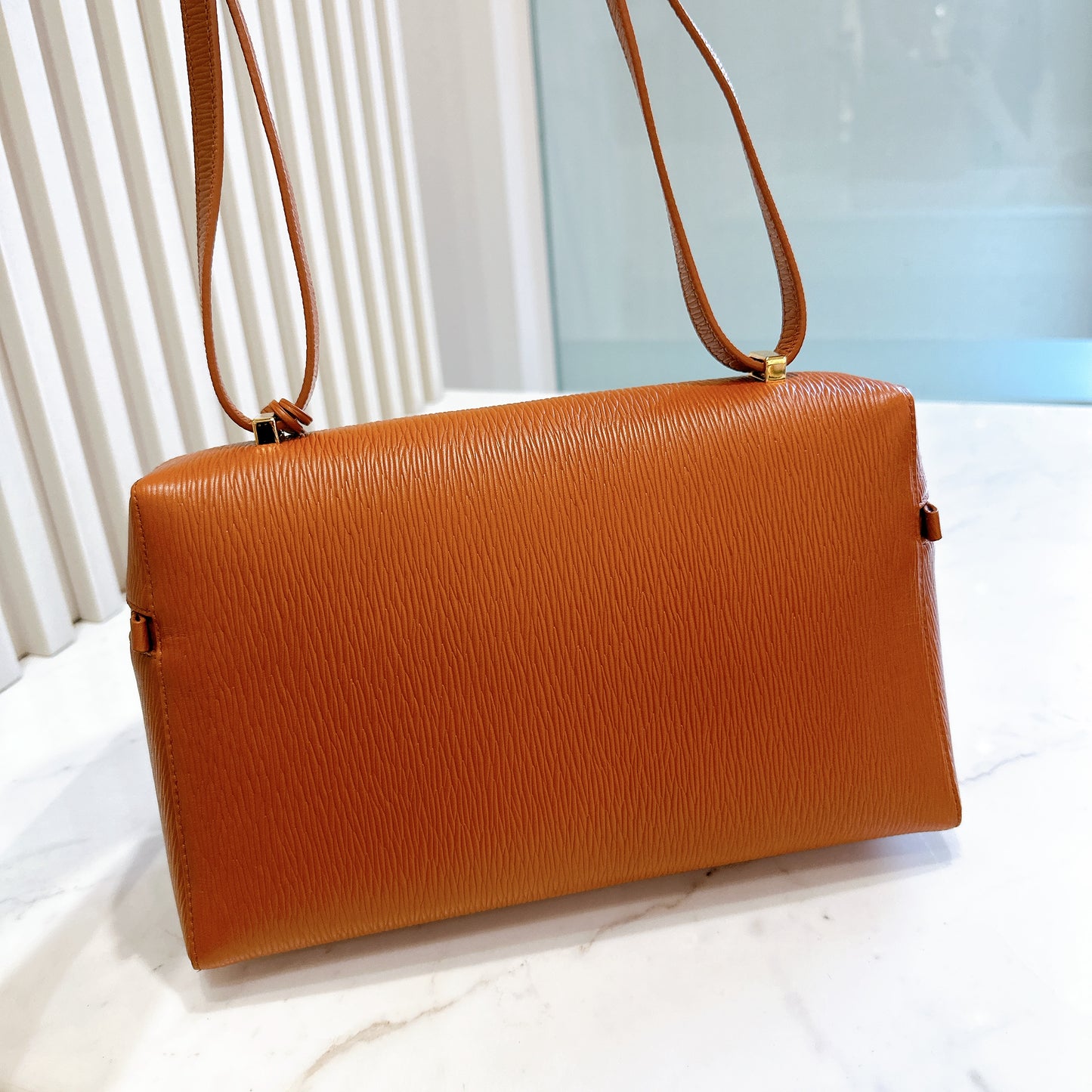 Loro Piana Extra Bag L27 OX Leather Warm Tan/Sun Gold