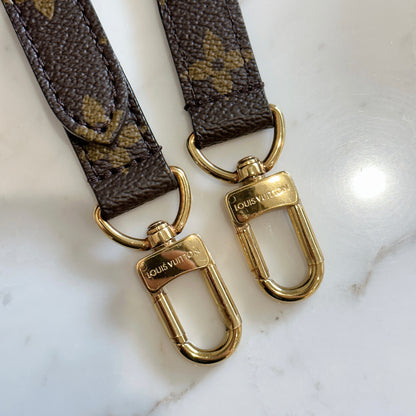LV Monogram Pochette Metis