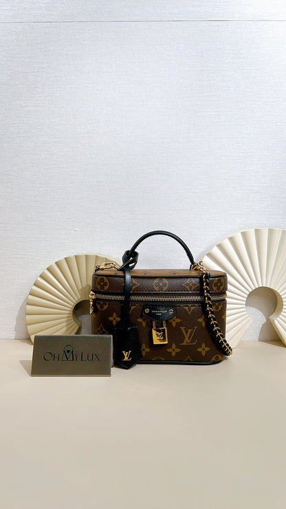 LV Vanity Chain Pouch
