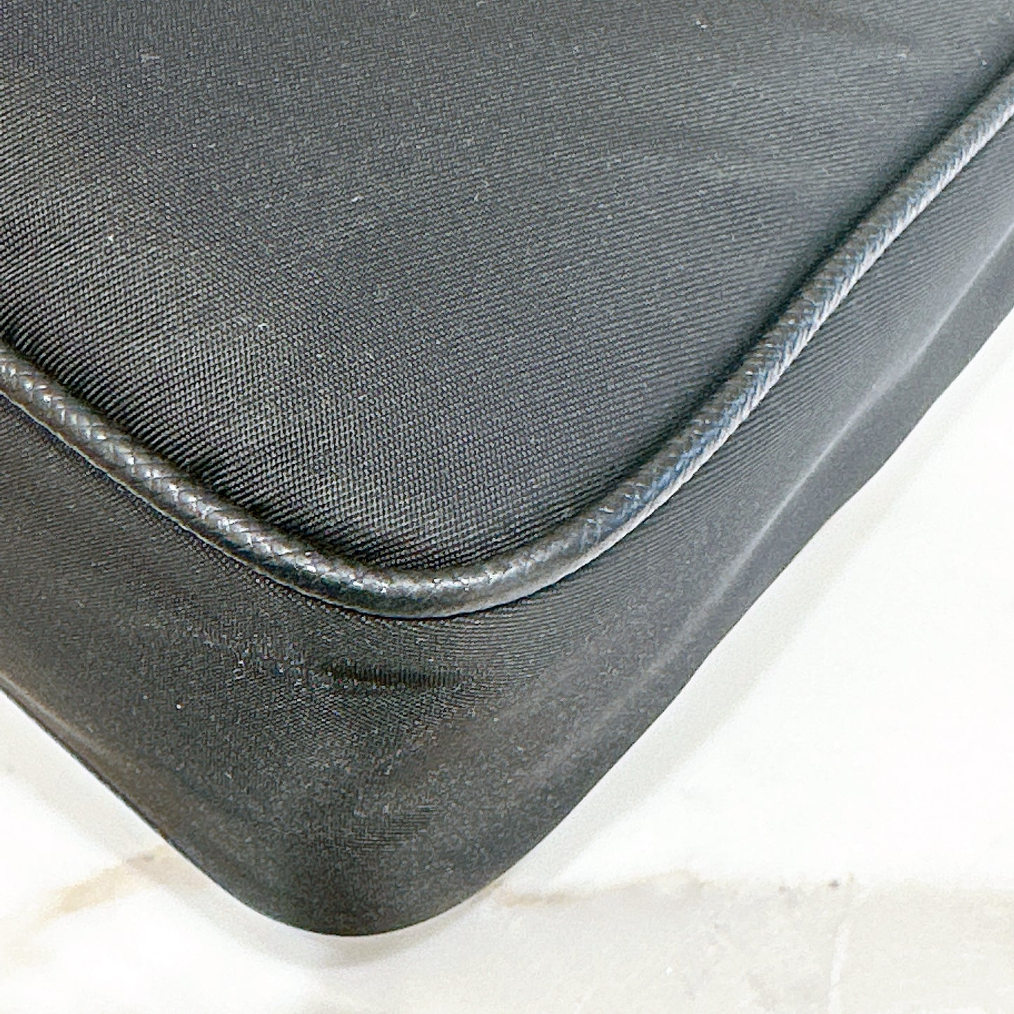 Prada Hobo Re-Edition 2005 in Black Nylon