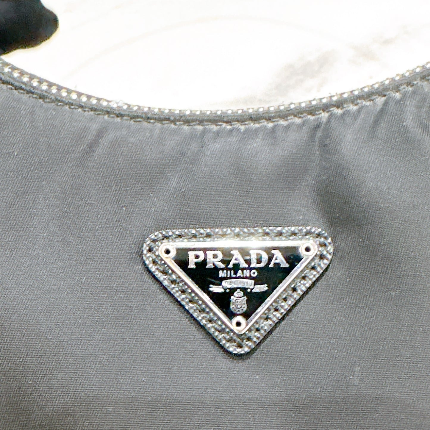 Prada Hobo Re-Edition 2005 in Black Nylon