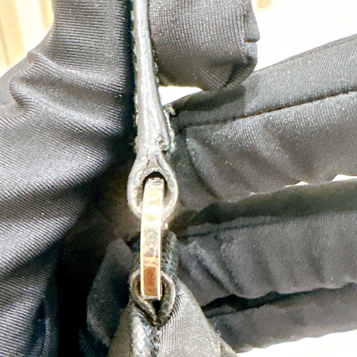 Prada Hobo Re-Edition 2005 in Black Nylon