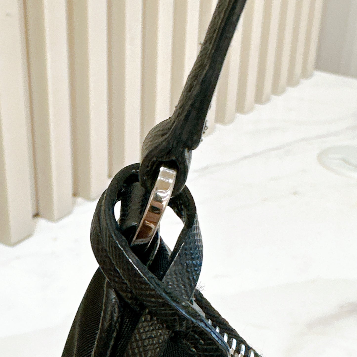 Prada Hobo Re-Edition 2005 in Black Nylon