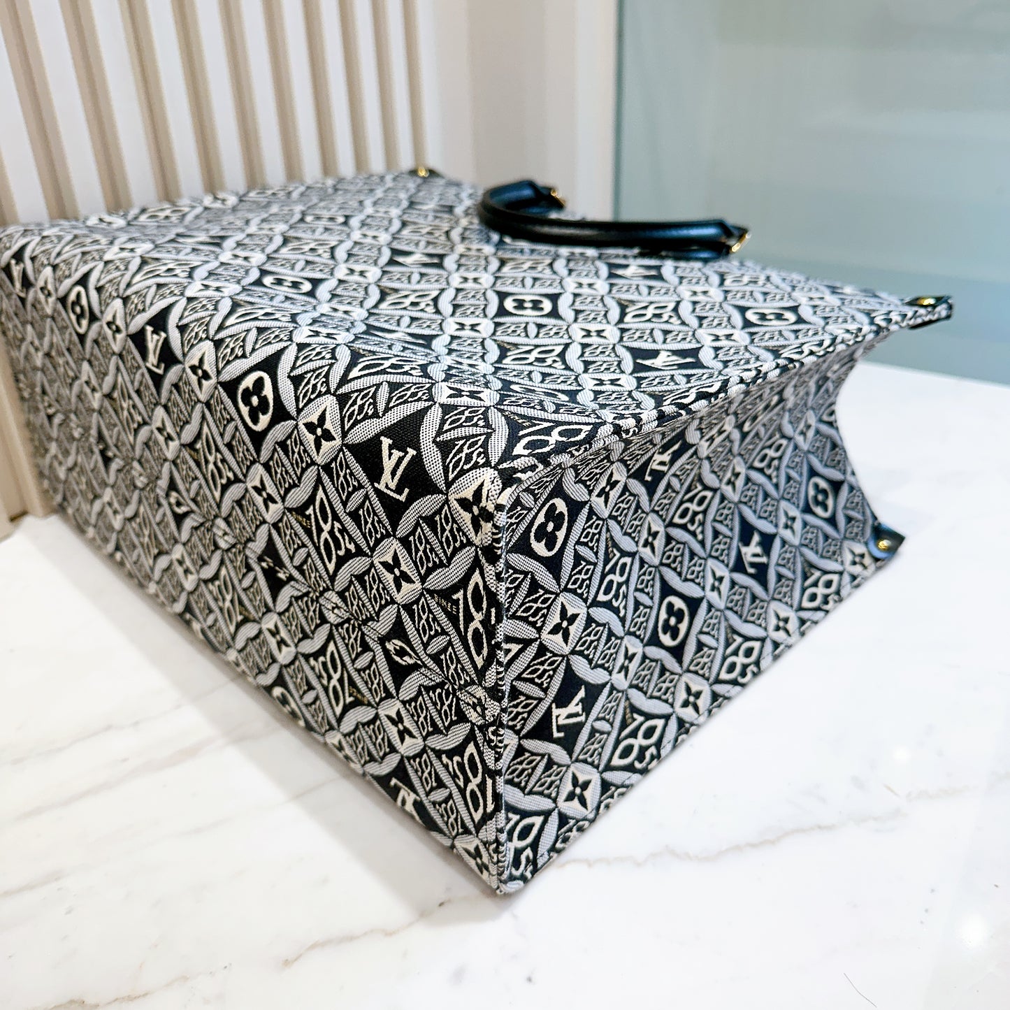 LV On The Go GM 1854