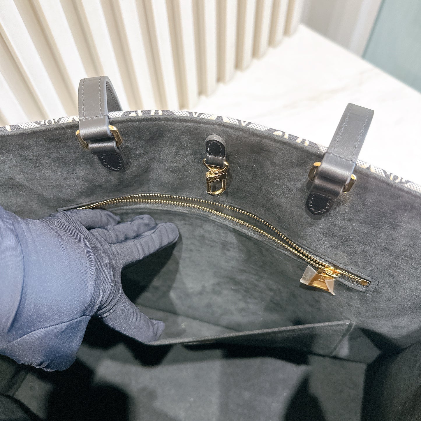 LV On The Go GM 1854