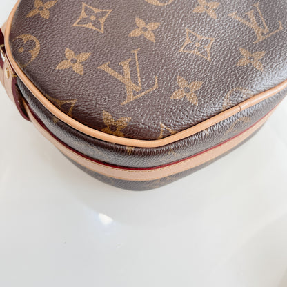 LV Monogram Boite Chapeau Souple PM