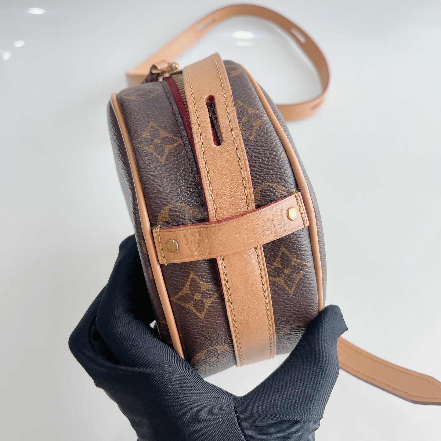 LV Monogram Boite Chapeau Souple PM