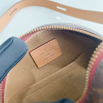 LV Monogram Boite Chapeau Souple PM