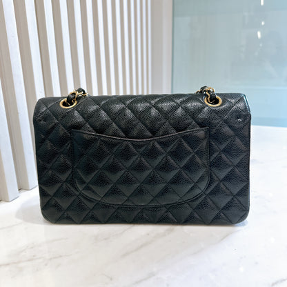 Chanel Classic Flap Medium In Black Caviar GHW