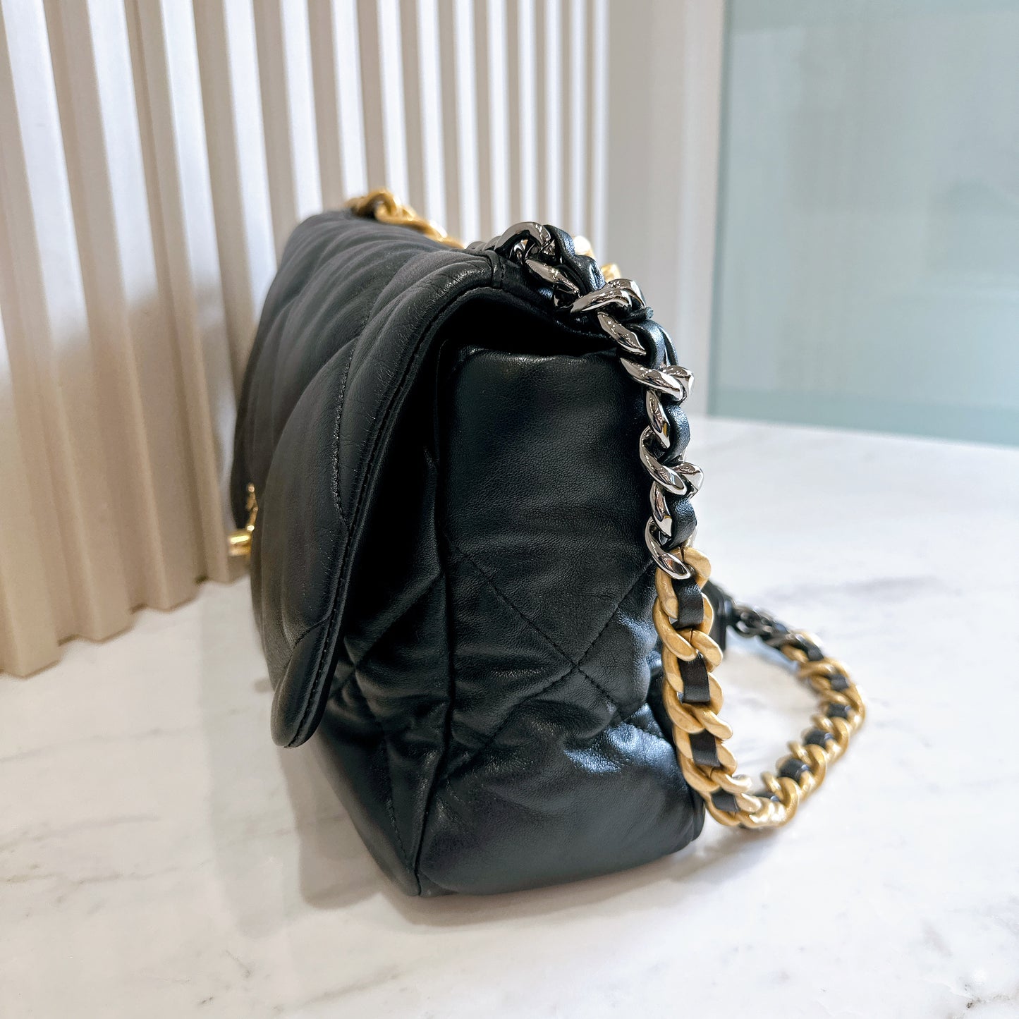 Chanel 19 Medium in Black