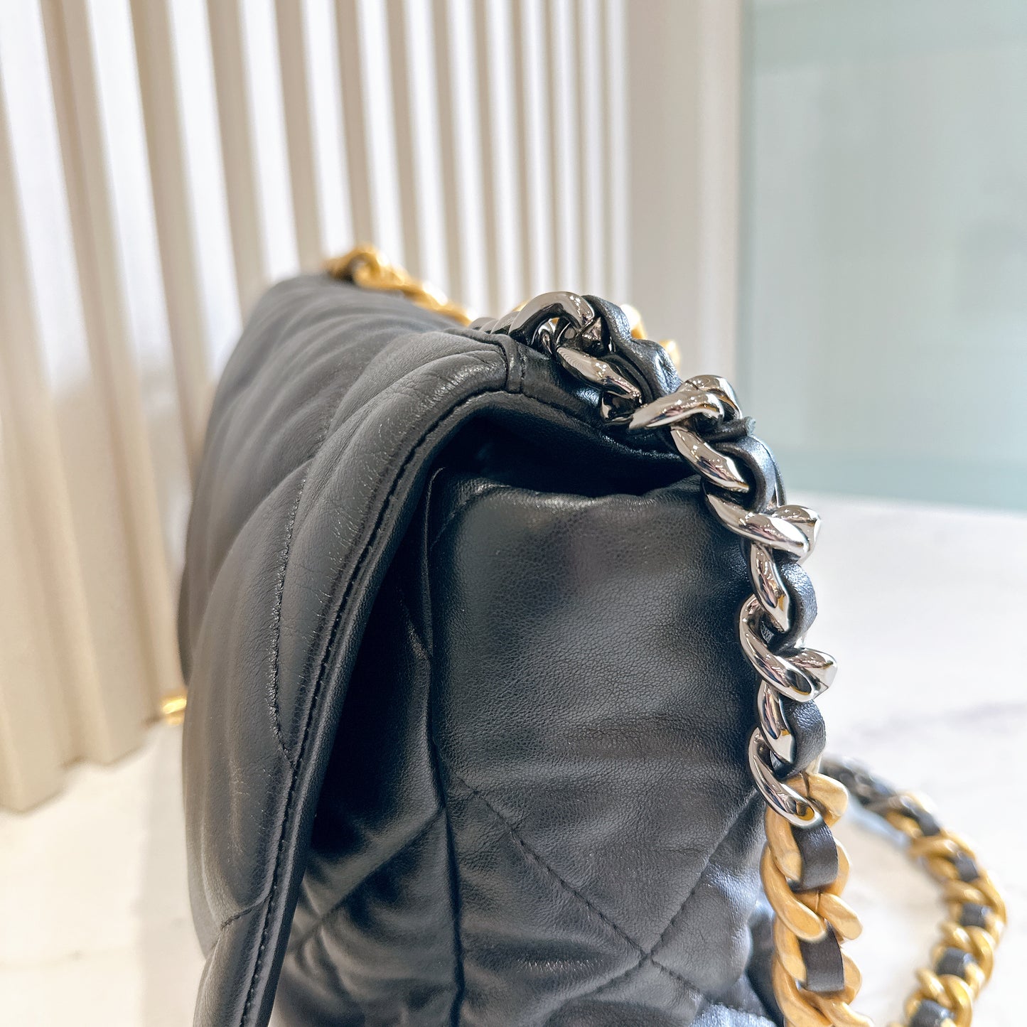 Chanel 19 Medium in Black