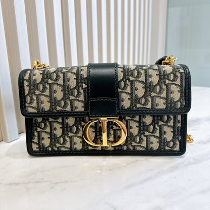 Dior Montaigne 30 East West