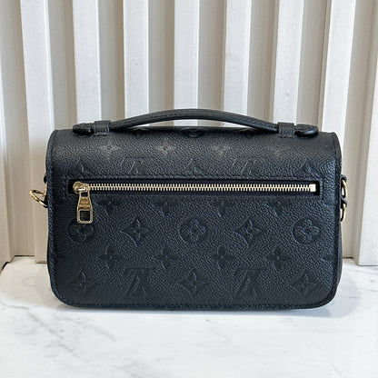 LV Metis East West in Empriente Leather Black