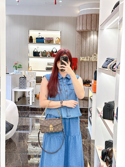 LV Pochette Metis East West