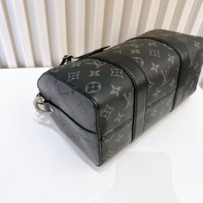 LV City Keepall in Monogram Eclipse