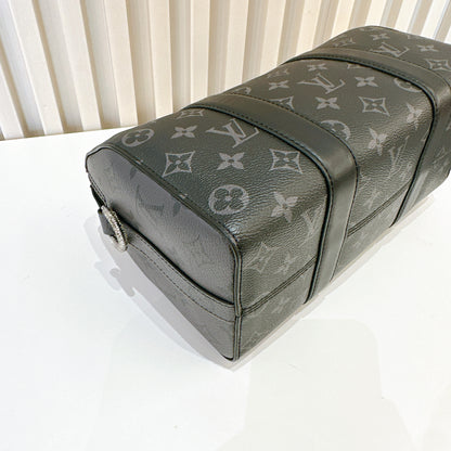 LV City Keepall in Monogram Eclipse
