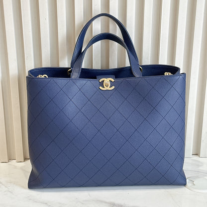 Chanel Caviar Stitched Large Shopping Tote Bag in Blue