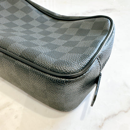 LV Toilet Pouch PM Damier Graphite