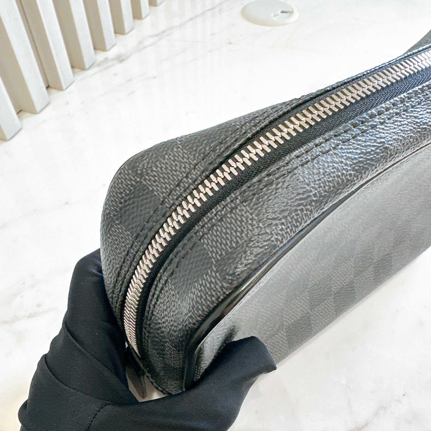 LV Toilet Pouch PM Damier Graphite