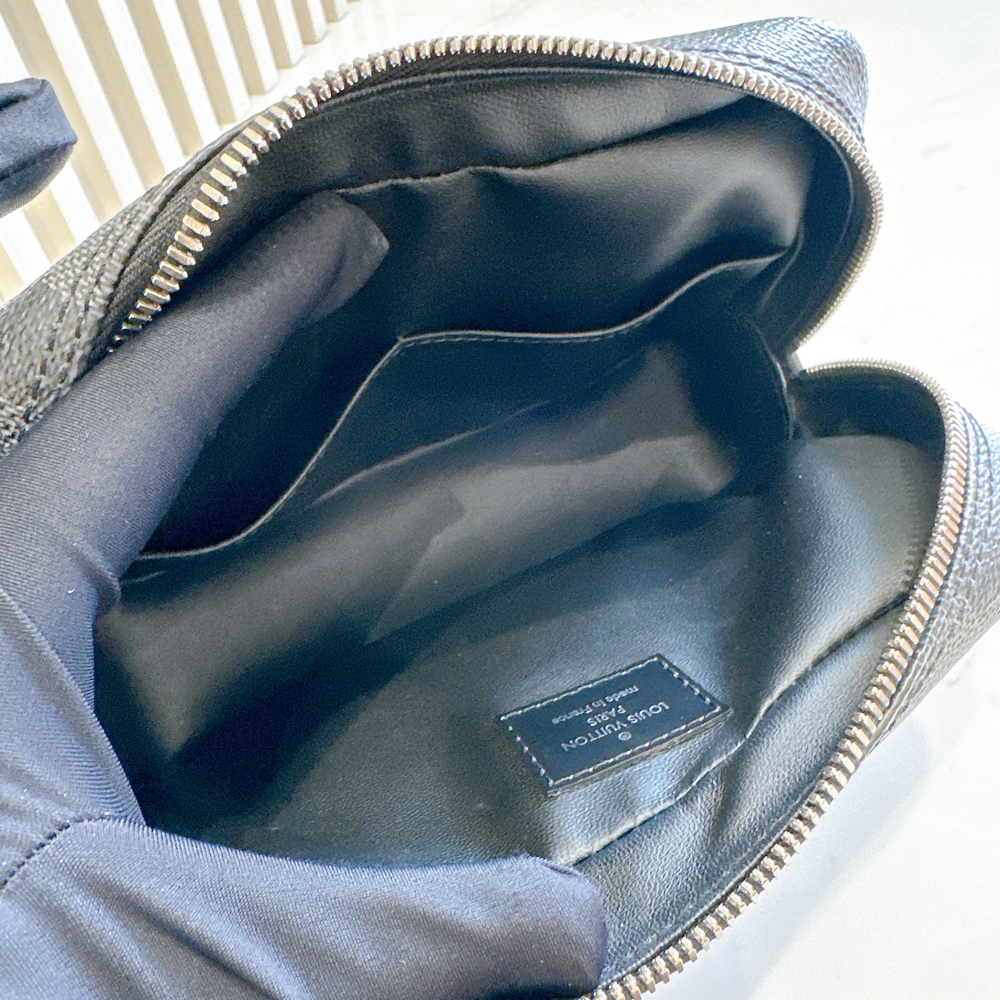 LV Toilet Pouch PM Damier Graphite