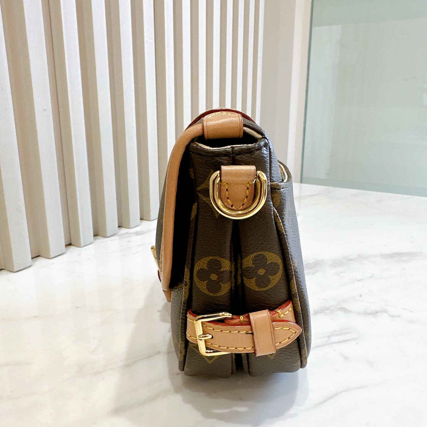 LV Monogram Saumur BB