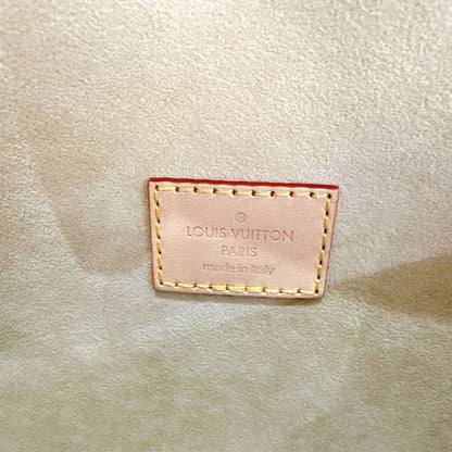 LV Monogram Saumur BB