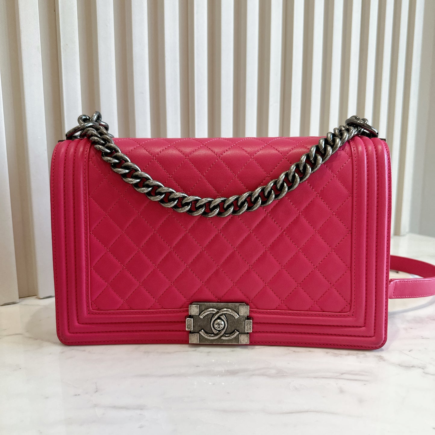 Chanel Boy New Medium Lambskin in Pink SHW