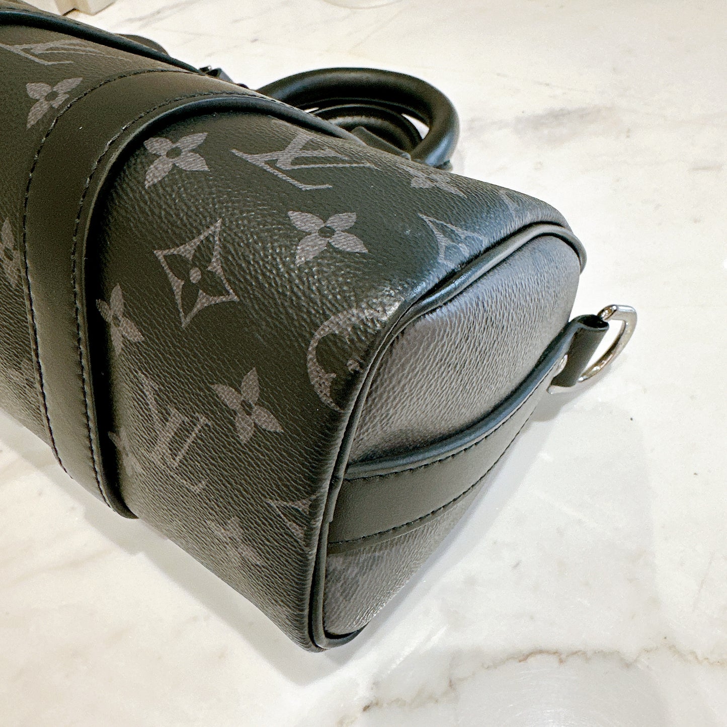 LV Keepall 25 in Monogram Eclipse