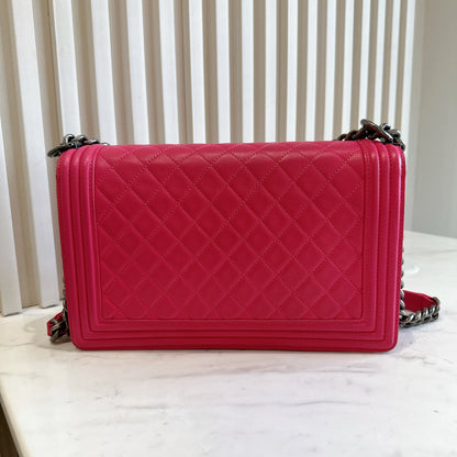 Chanel Boy New Medium Lambskin in Pink SHW