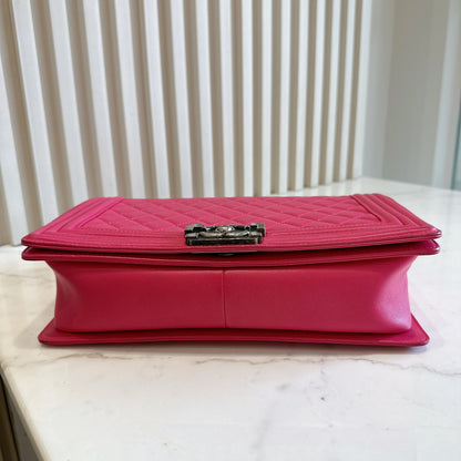 Chanel Boy New Medium Lambskin in Pink SHW